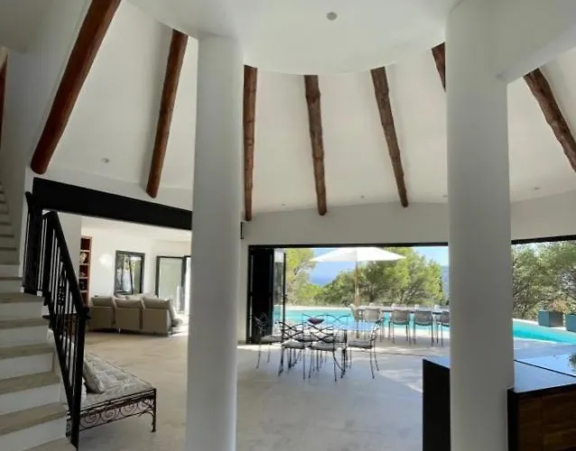 Semesterbostad Escapada